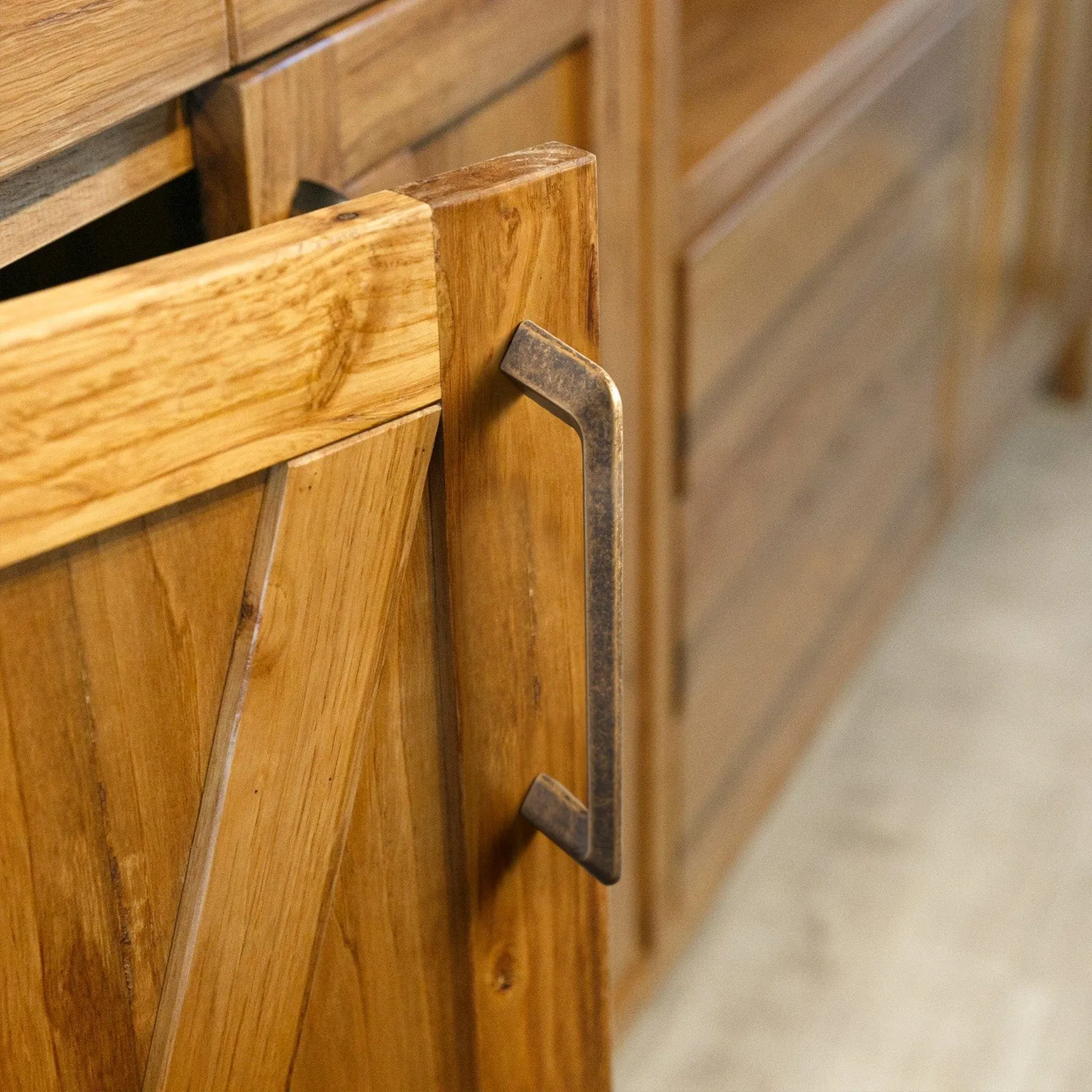 Elegant Cabinet Pulls Modern Drawer Knobs Affordable Luxury Dresser Pulls