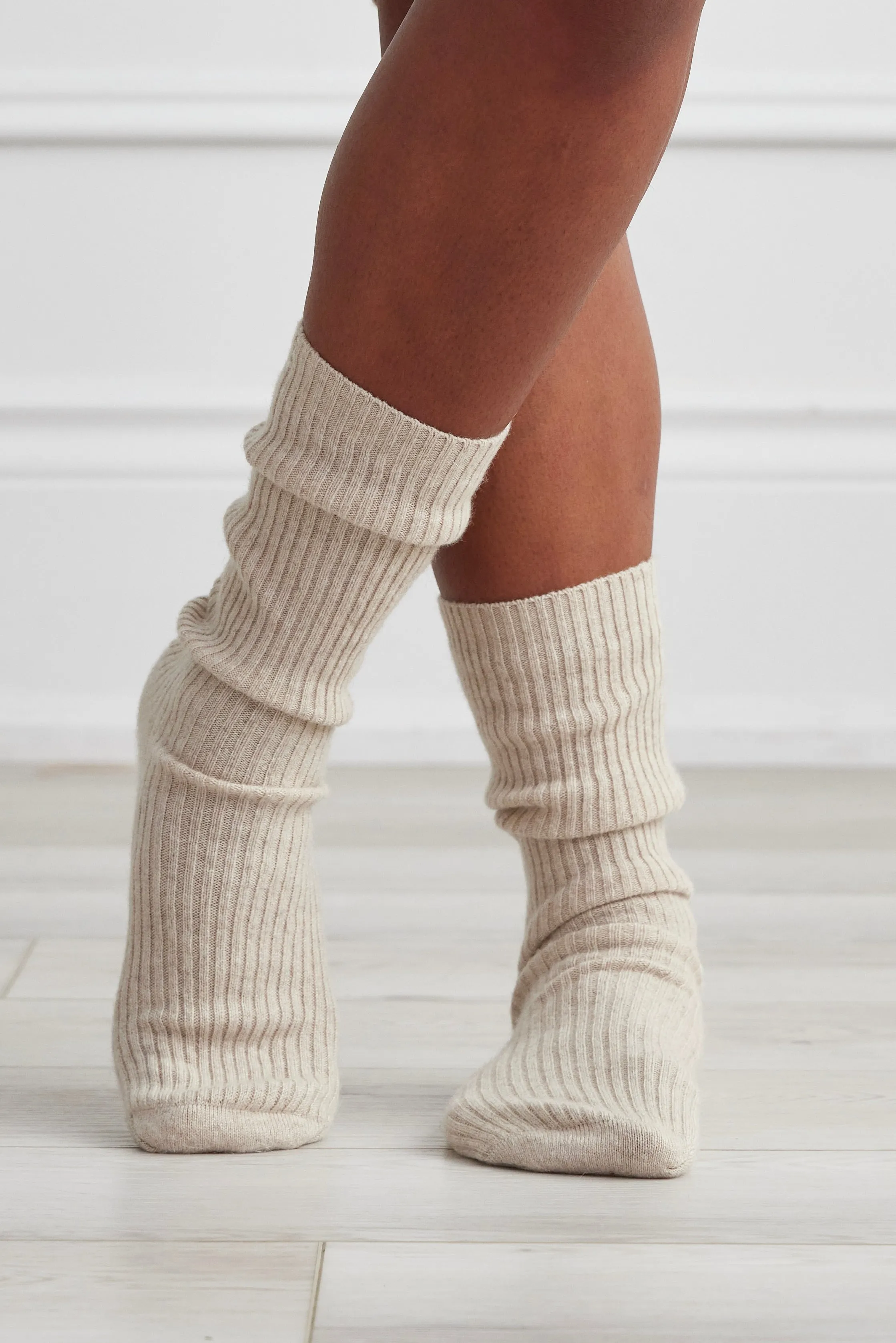 KIP Pure Cashmere Sleep Socks in Champagne